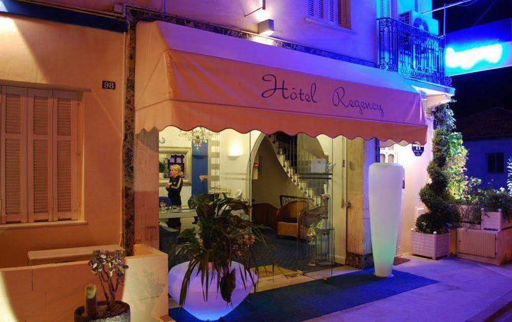 רוקברון-קאפ-מרט Hotel De Charme Regency מראה חיצוני תמונה